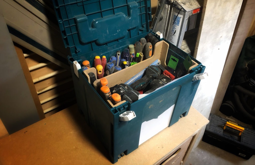 Makita Mbox Type 4 met gemonteerde Hout en Handig gereedschapsinleg